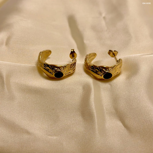 Black Bead Hoops GM-005E