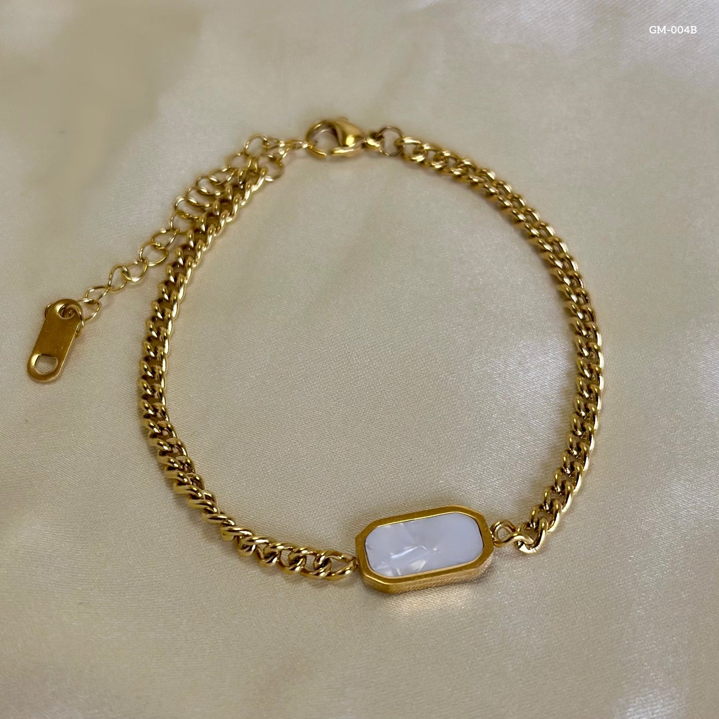 White Stone Bracelet GM-004B