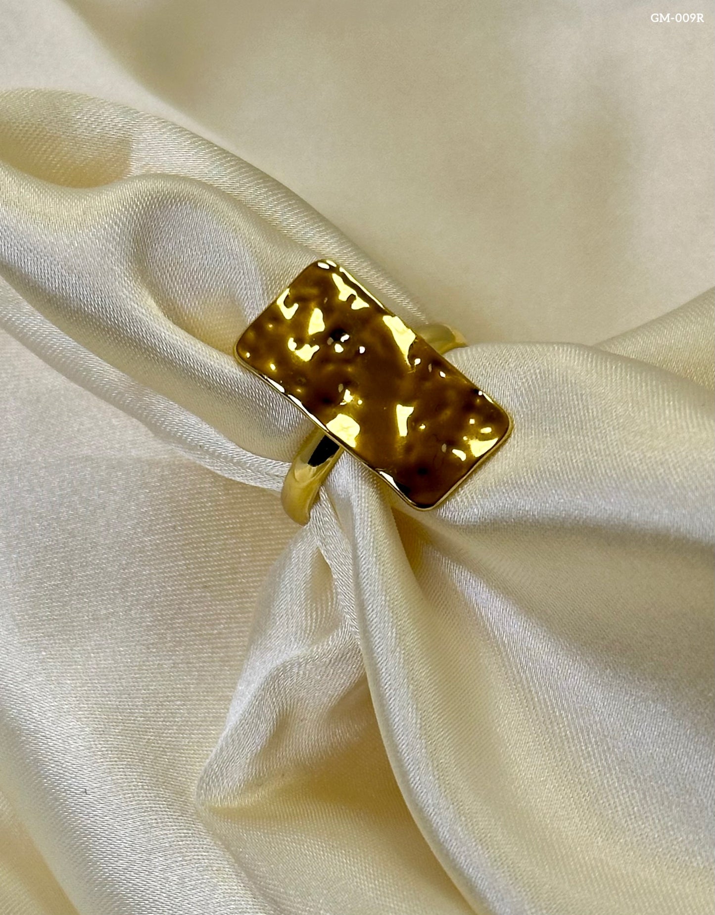 Rectangle Deform Ring GM-009R