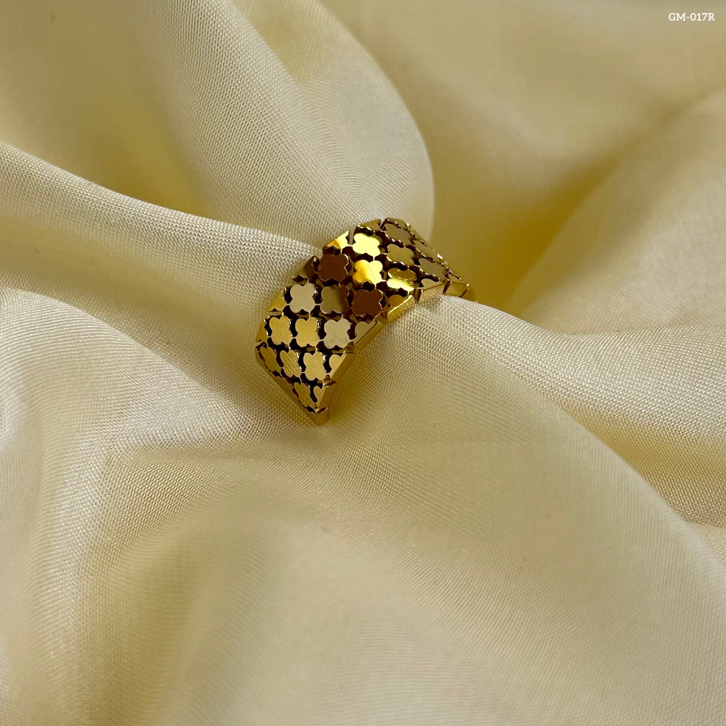 Clover Mesh Ring GM-017R