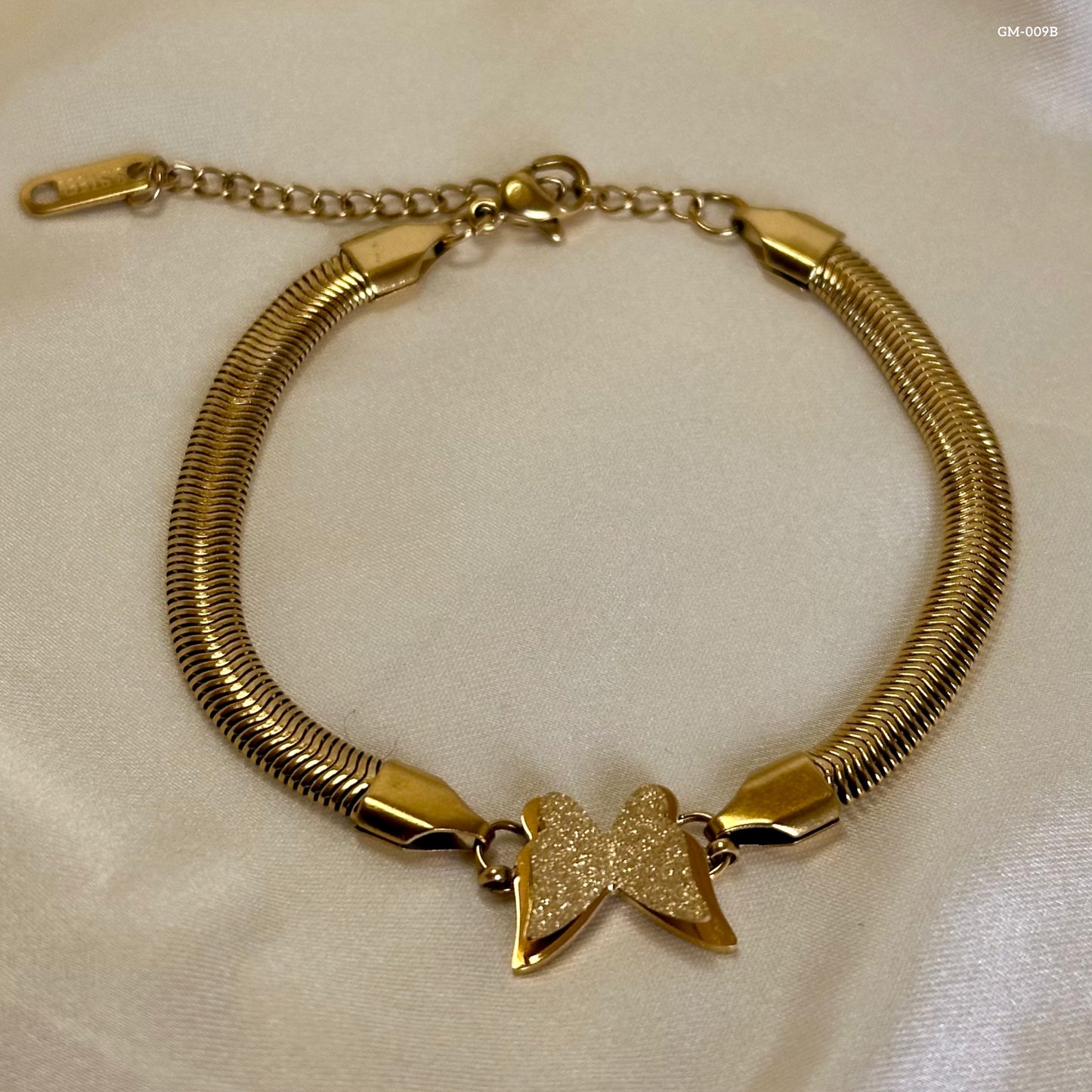 22K Gold Butterfly Bracelet GM-009B