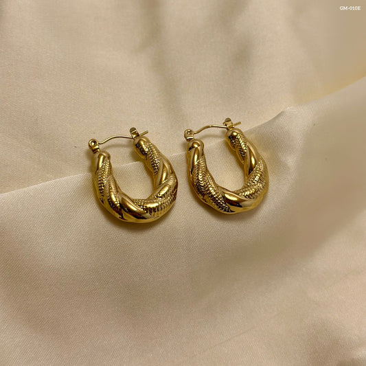 Twisted Gold Hoops GM-010E